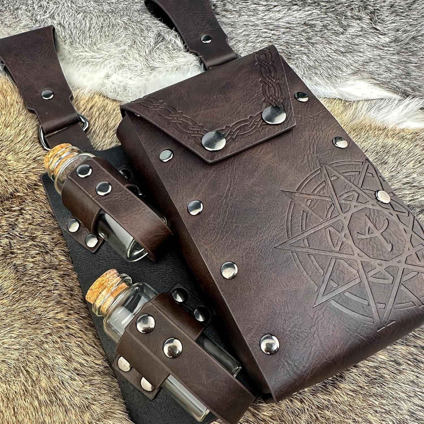 HiiFeuer Medieval Alchemy Faux Leather Belt Bag with 4 Cork Potion Vials, Fantasy Wizard Waist Pouch Side Pack for Ren Faire (Light Brown A)