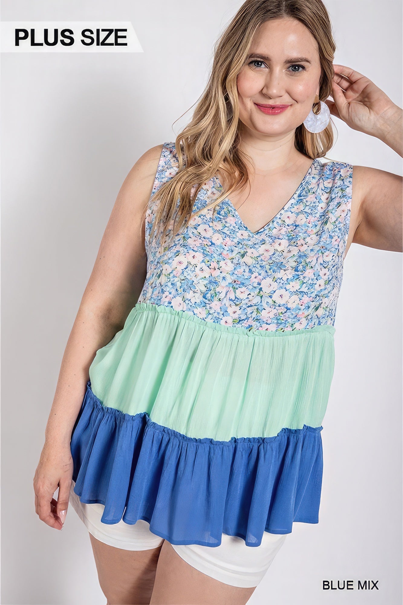 Plus Size Floral Color Block Ruffle Detail Tiered V-neck Top β Stylish & Comfortable β menβs fashion, stylish and versatile