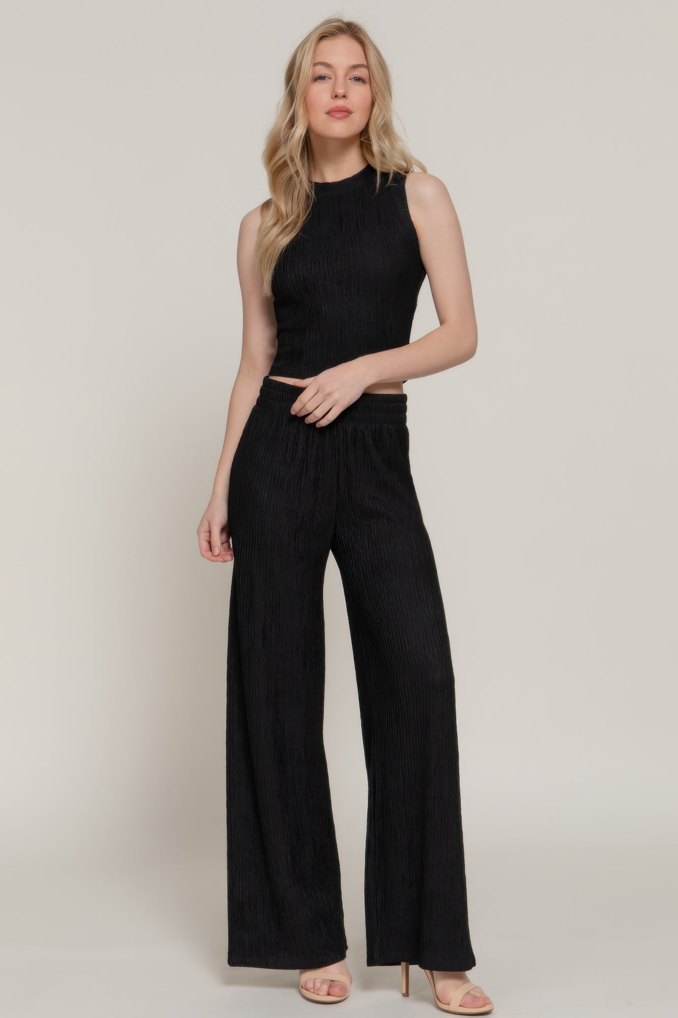 New Arrival – Sleeveless Top & Crinkle Knit Pants Set – New Arrival Now Live