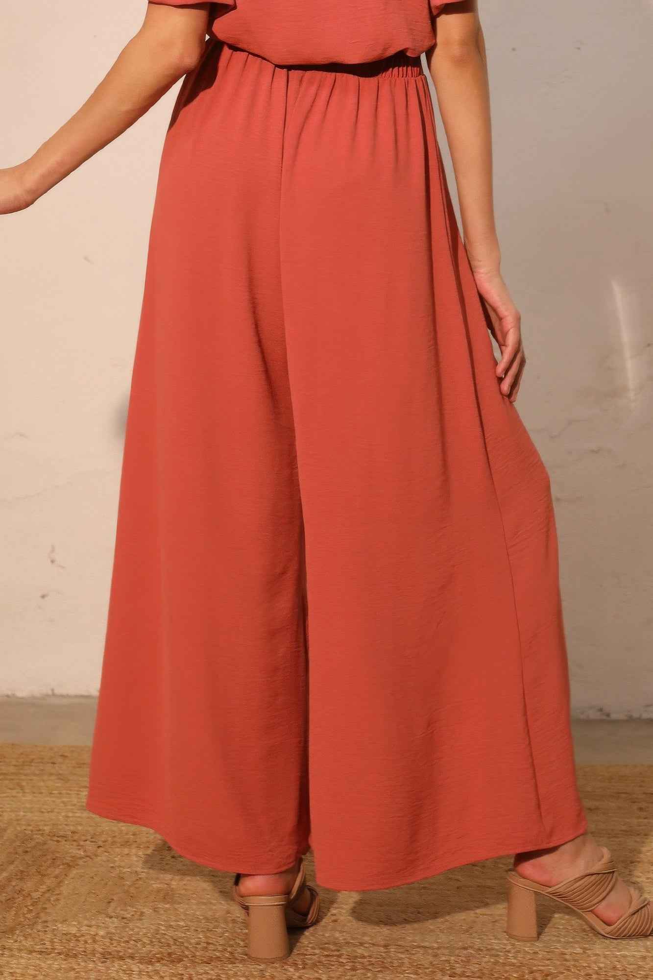 Matte Crepe Wide Leg Swing Pants