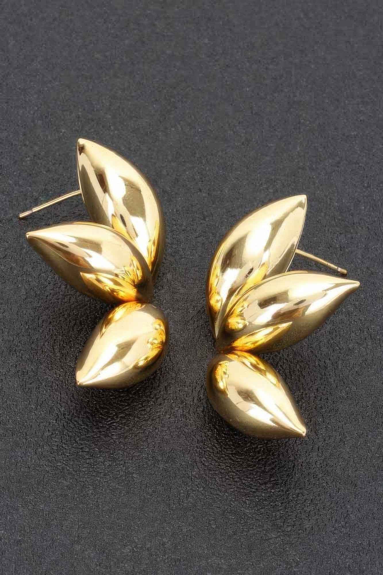 New Arrival – Metal Gold Dip Earring – New Arrival Now Live