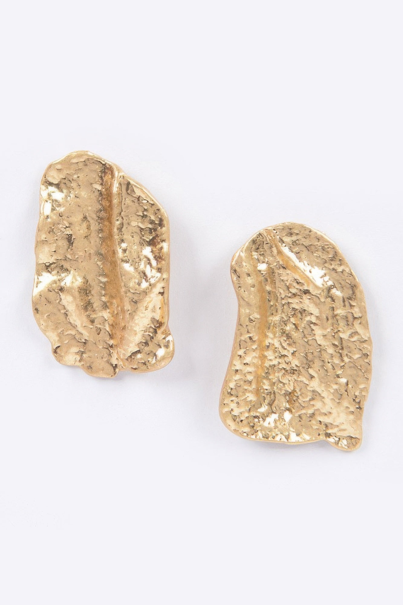 New Arrival – Cast Metal Earring – New Arrival Now Live