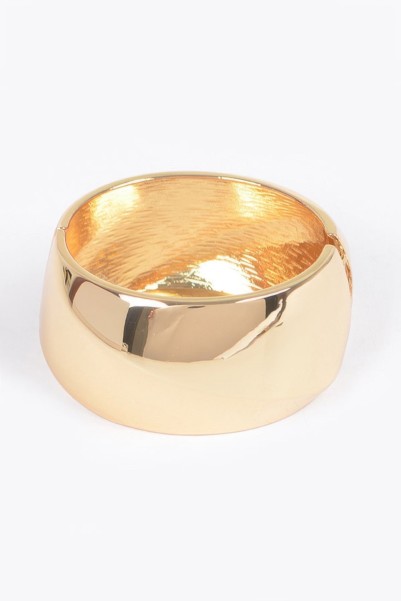 New Arrival – Metal Srping Hinge Cuff – New Arrival Now Live