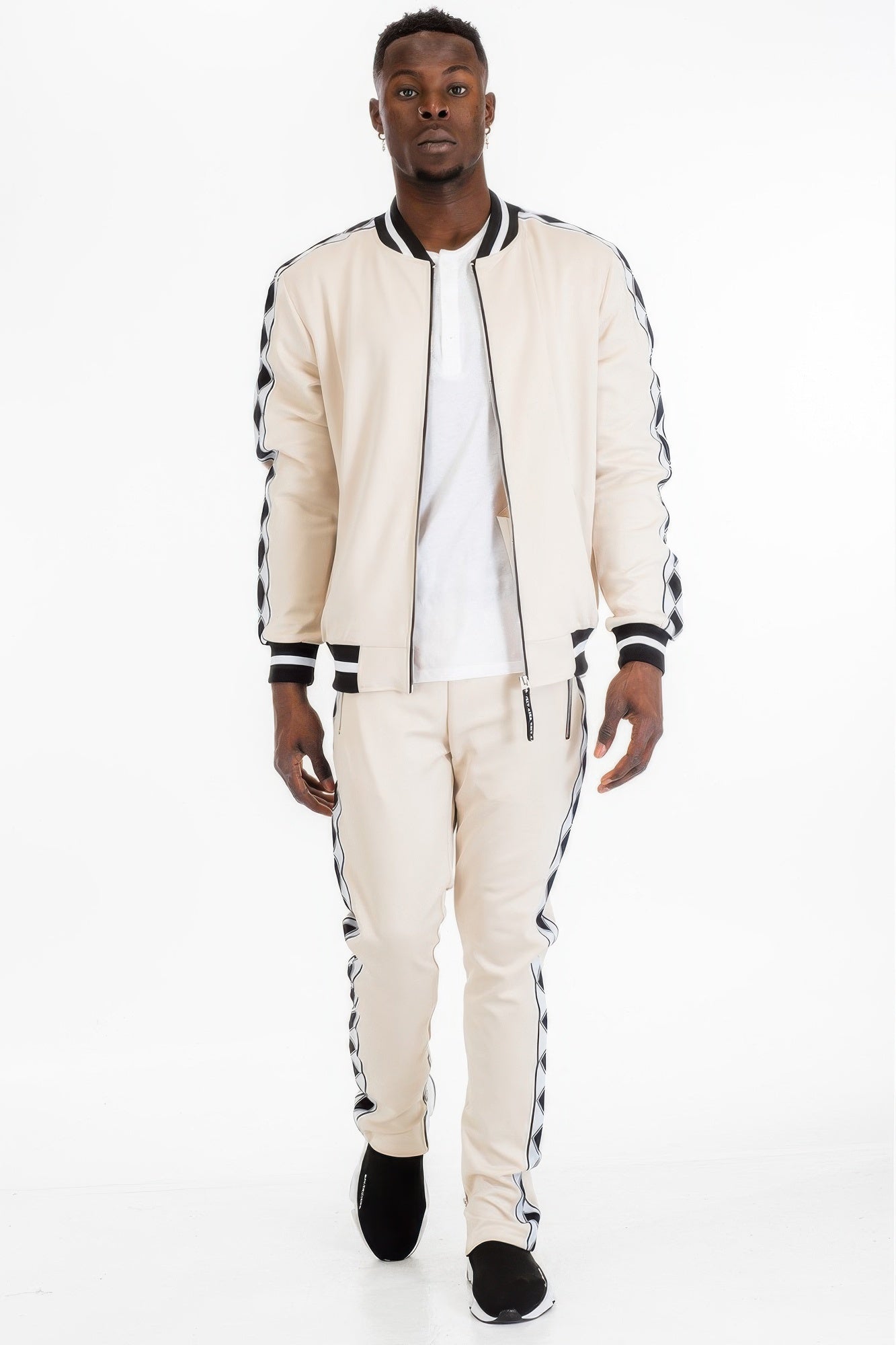 New Arrival – Diamond Tape Track Set – New Arrival Now Live