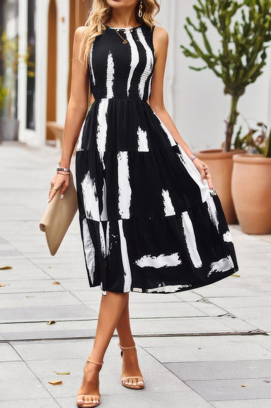 Floral Print Pocket Sleeveless Smocked Split Dress – New Arrival Now Live