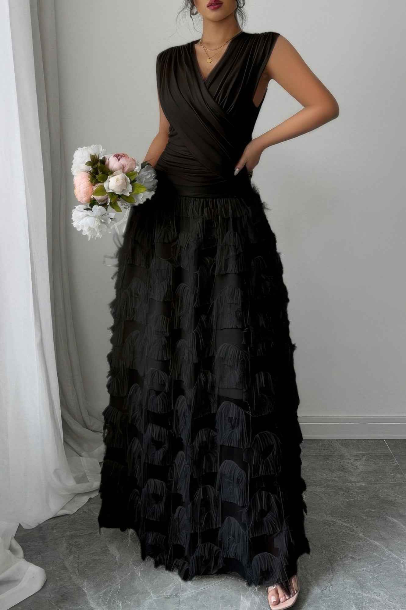 Solid V Neck Ruched Texture Splice Sleeveless Dress
