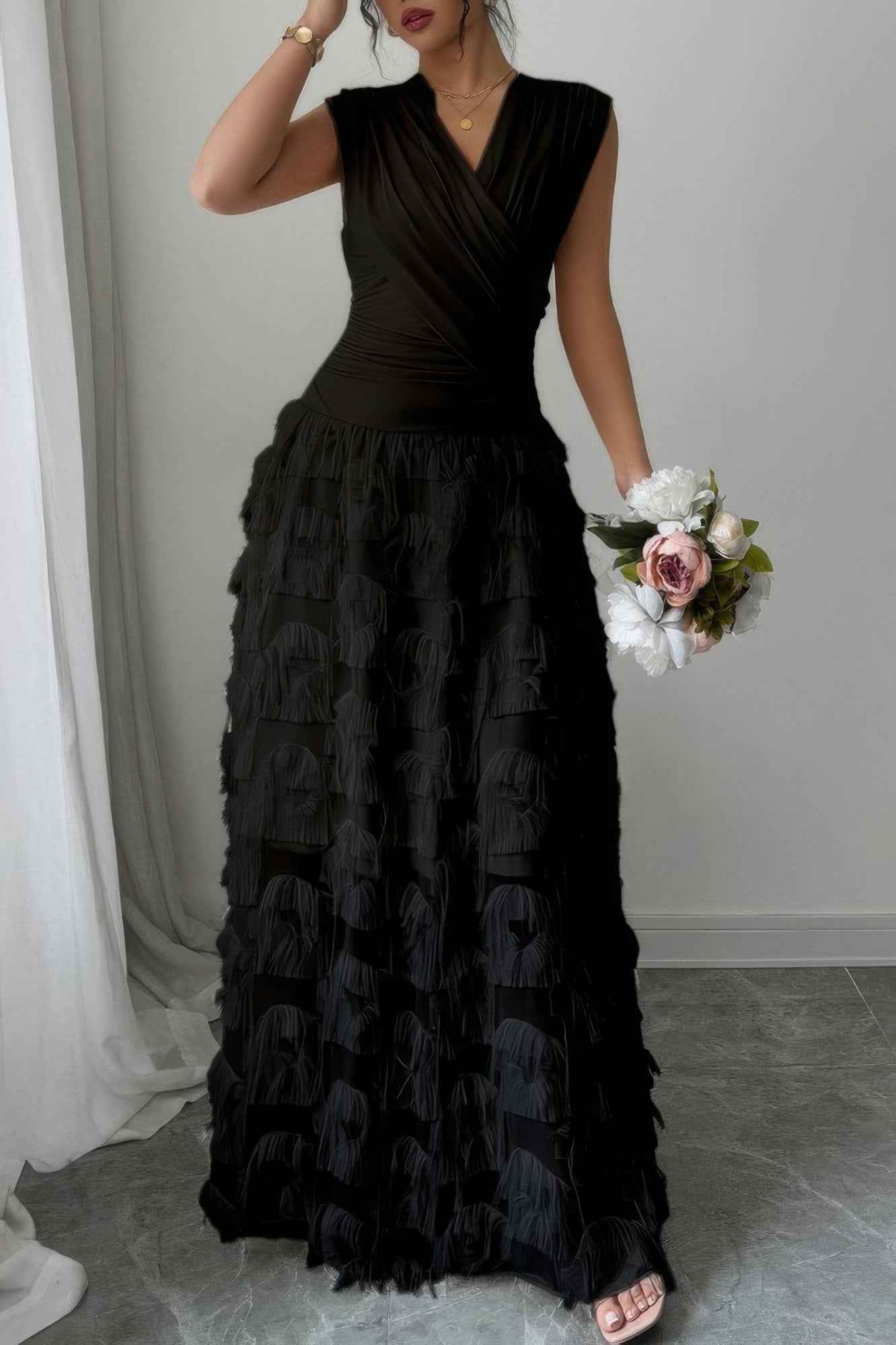 Solid V Neck Ruched Texture Splice Sleeveless Dress