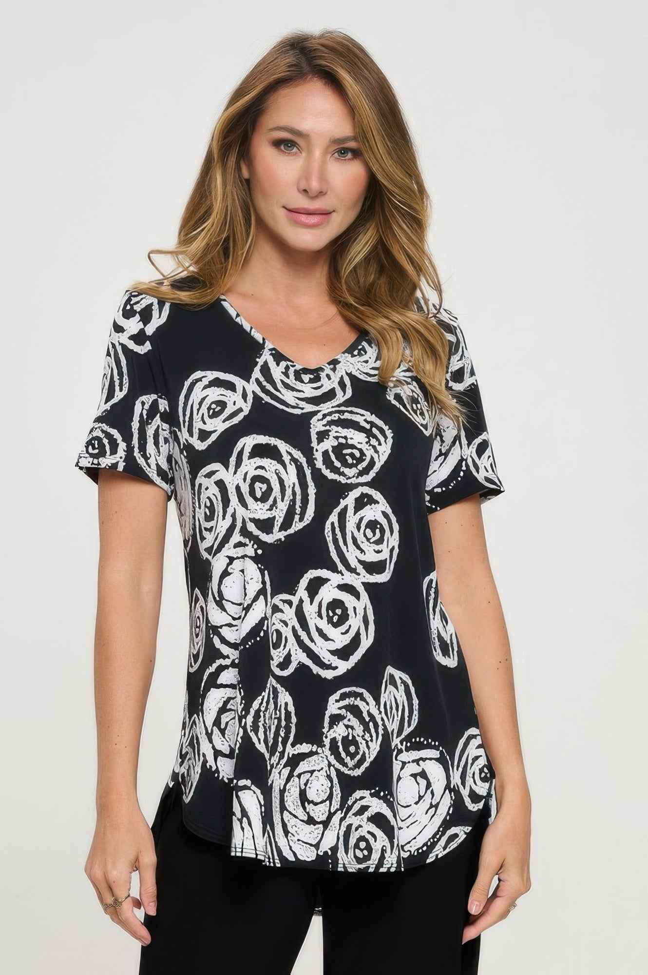 Hit V-neck Binding Top