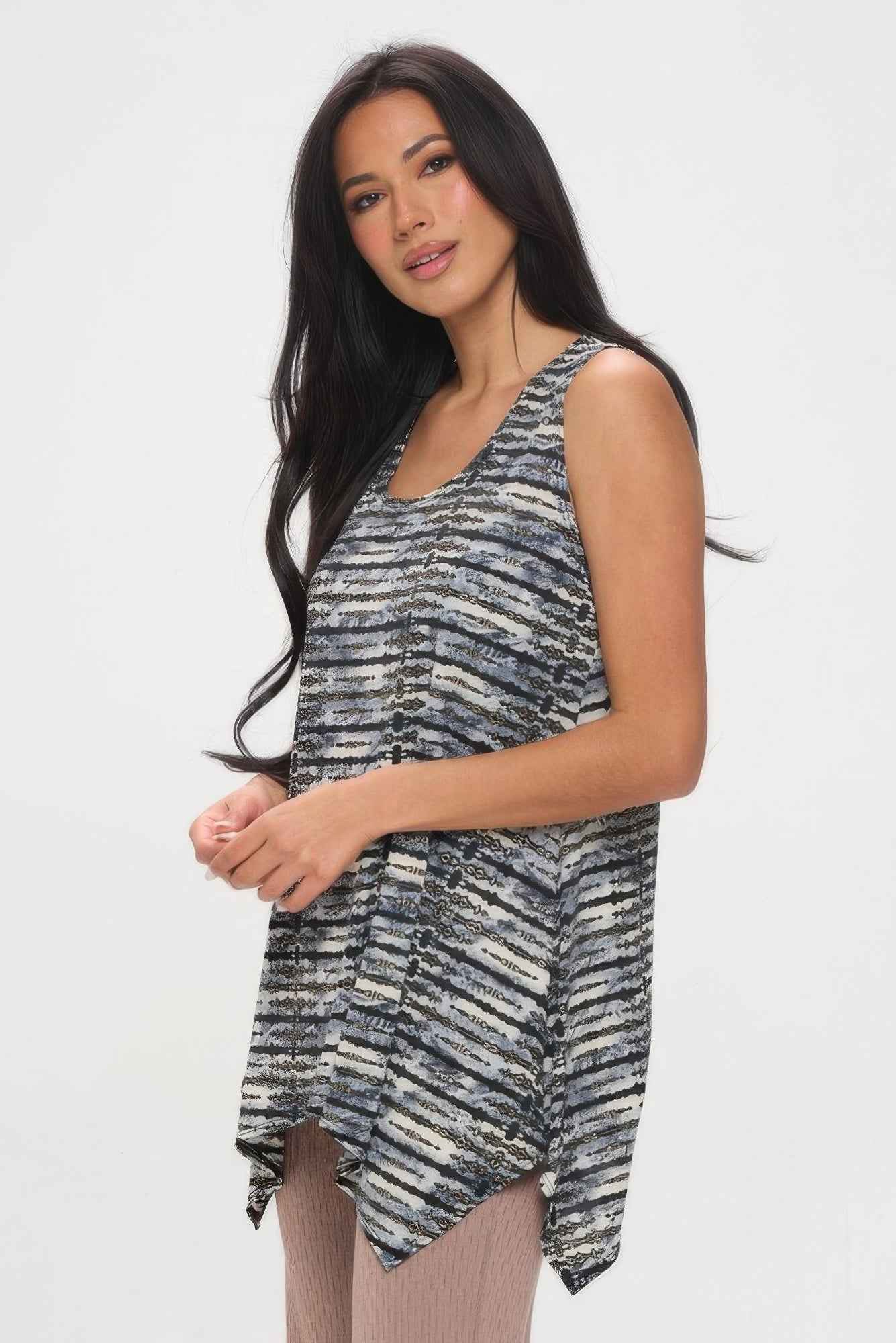 Hit Shark Bite Hem Tank