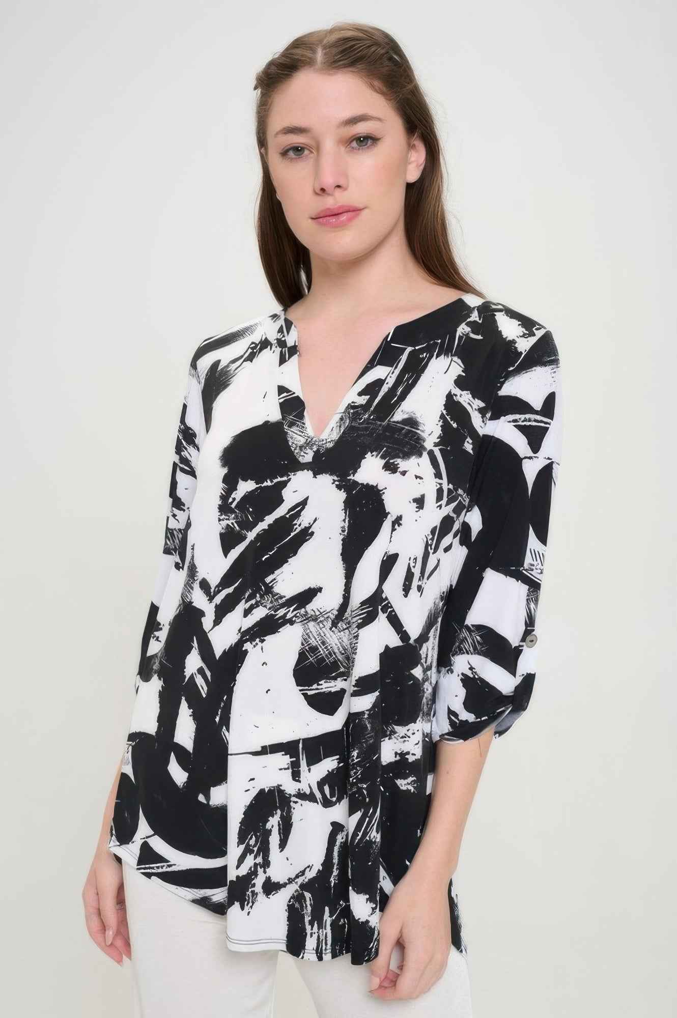 Hit Notch Neck Rolled Sleeve Top