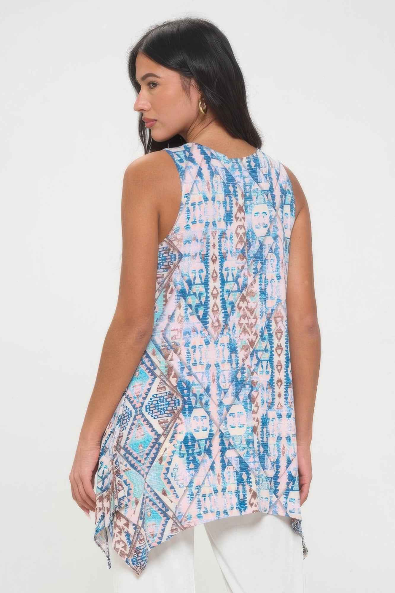 Hit Print Shark Bite Hem Tank