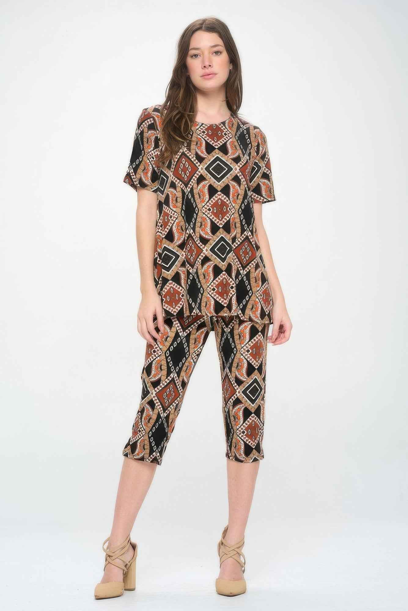 Short Sleeve Top Capri Pants Set