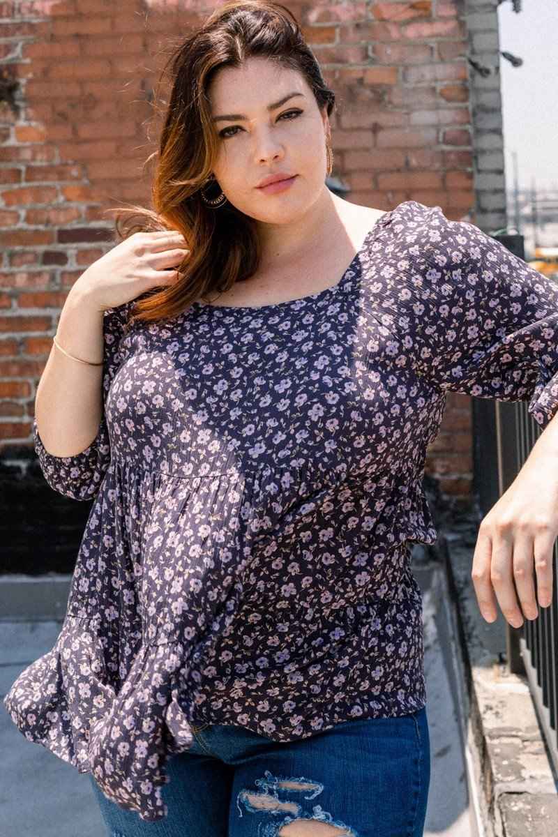 Plus Size Tiny Floral Printed Square Neckline Top – Stylish & Comfortable – men’s fashion, stylish and versatile