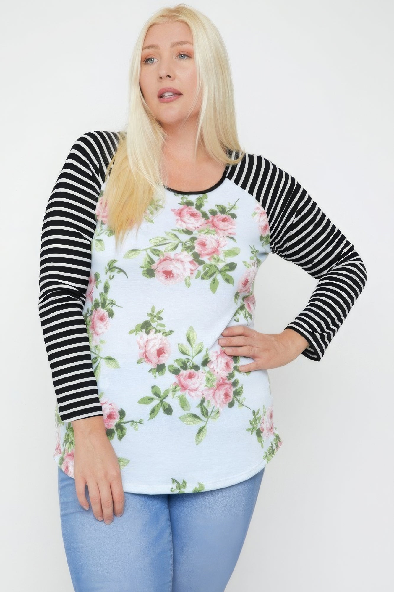 Plus Size Floral Top Featuring Raglan Style Striped Sleeves And A Round Neck – Stylish & Comfortable – men’s fashion, stylish and versatile