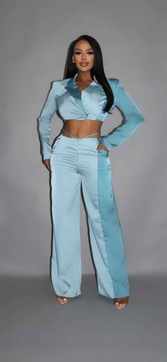 Sale - Colorblock Crop Blazer With Matching Low Rise Wide Leg Pant Set With Pockets – On Sale Now