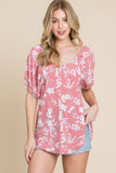 Top babydoll con escote en V y estampado floral