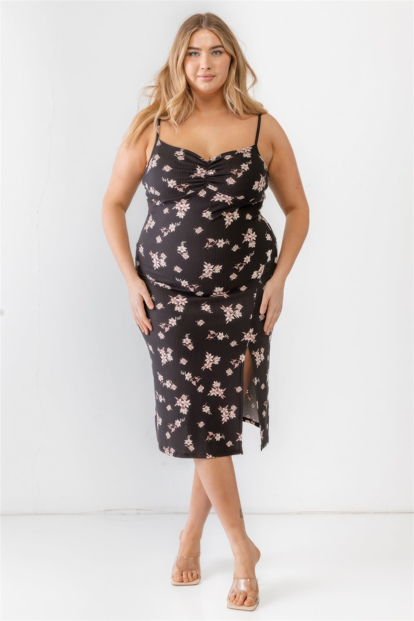 Plus Size Plus Floral Ribbed Ruched Sleeveless Midi Dress – Stylish & Comfortable – men’s fashion, stylish and versatile