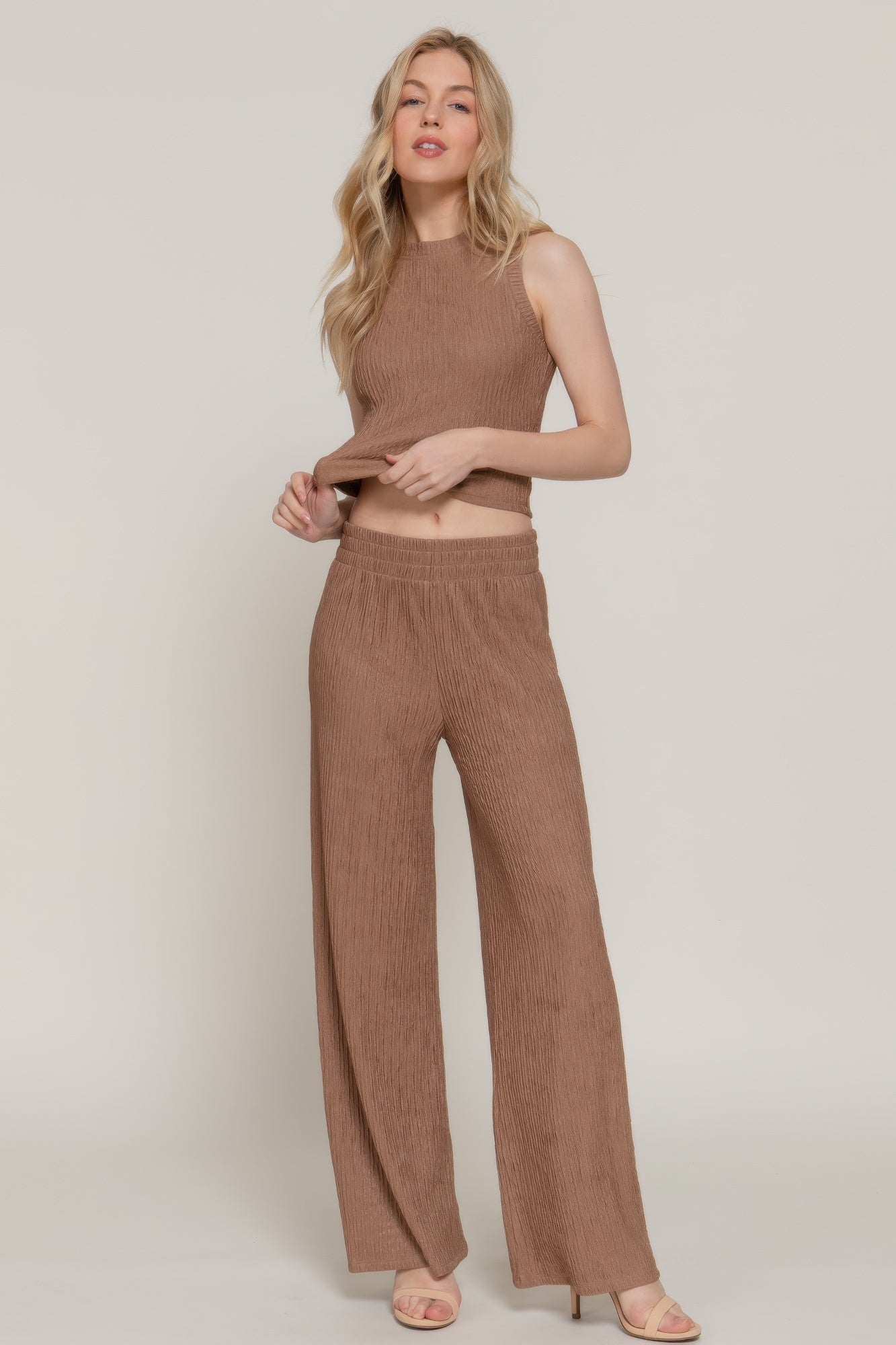 New Arrival – Sleeveless Top & Crinkle Knit Pants Set – New Arrival Now Live