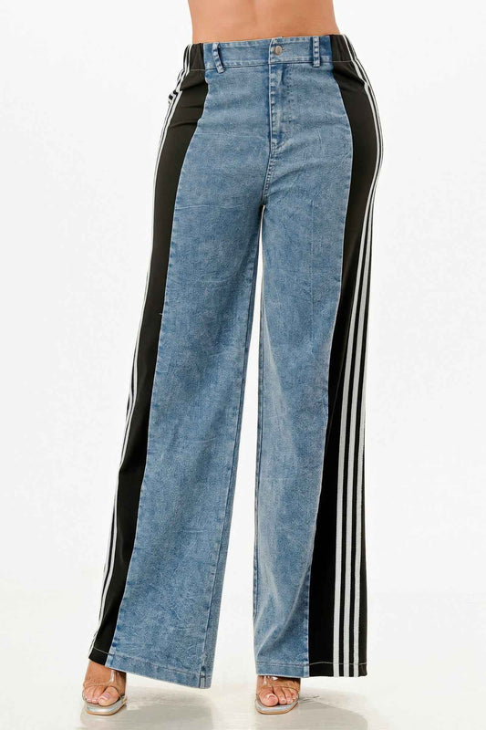 Wide Leg Jeans With Stripe Detail