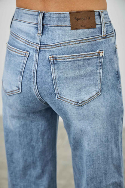 Mid Rise Cuffed Jeans With Stretch