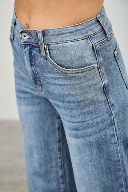 Mid Rise Cuffed Jeans With Stretch
