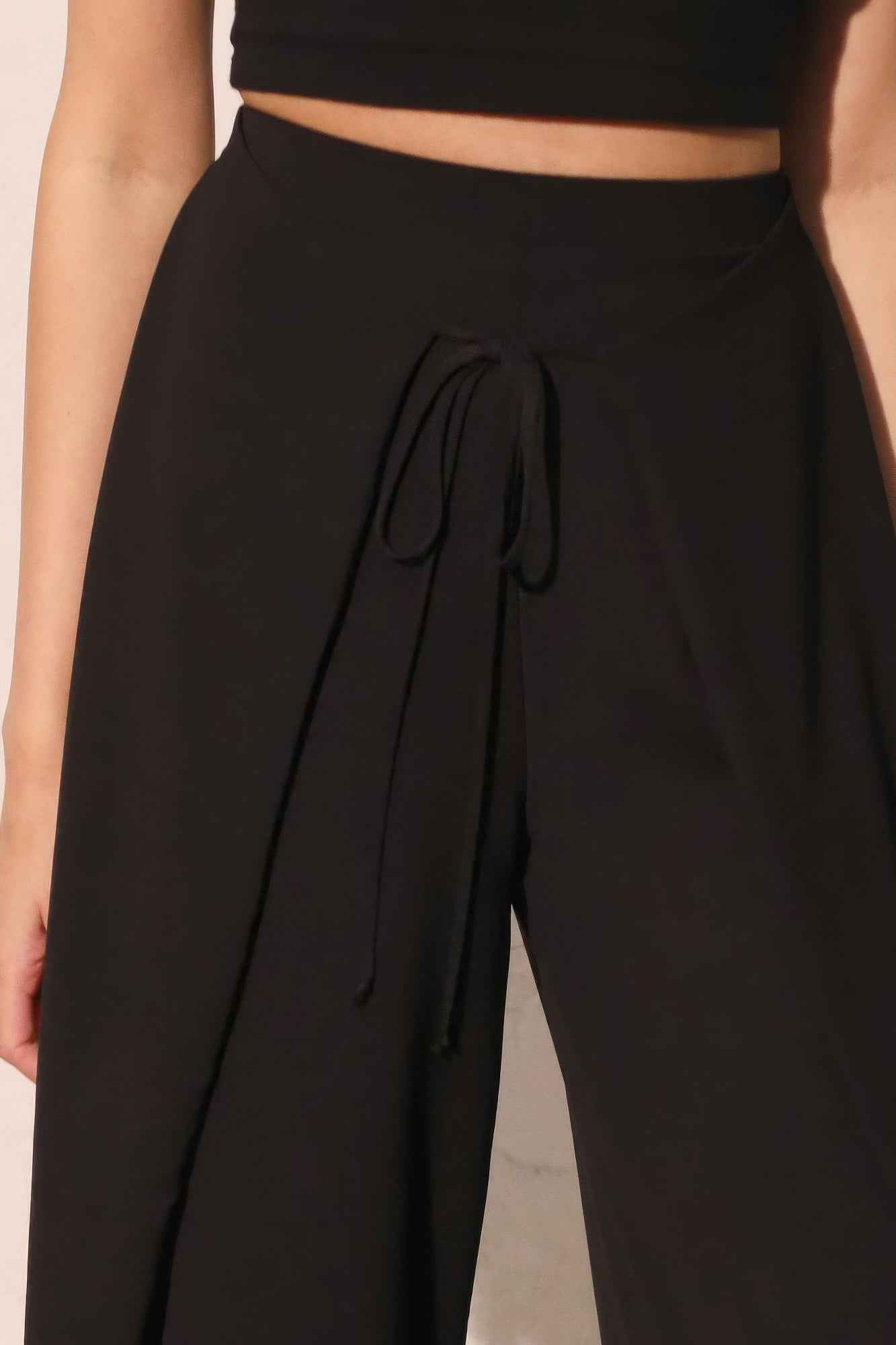 Matte Crepe Overlap Pants