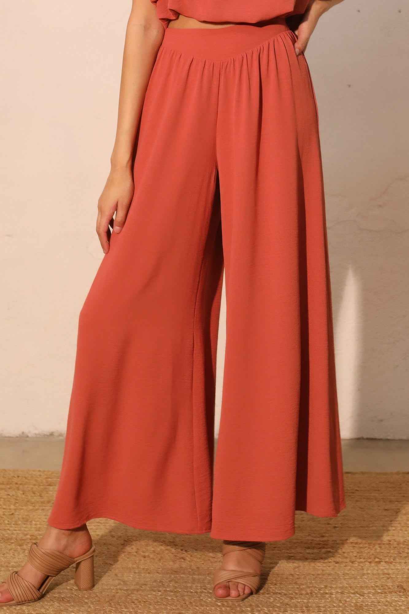 Matte Crepe Wide Leg Swing Pants