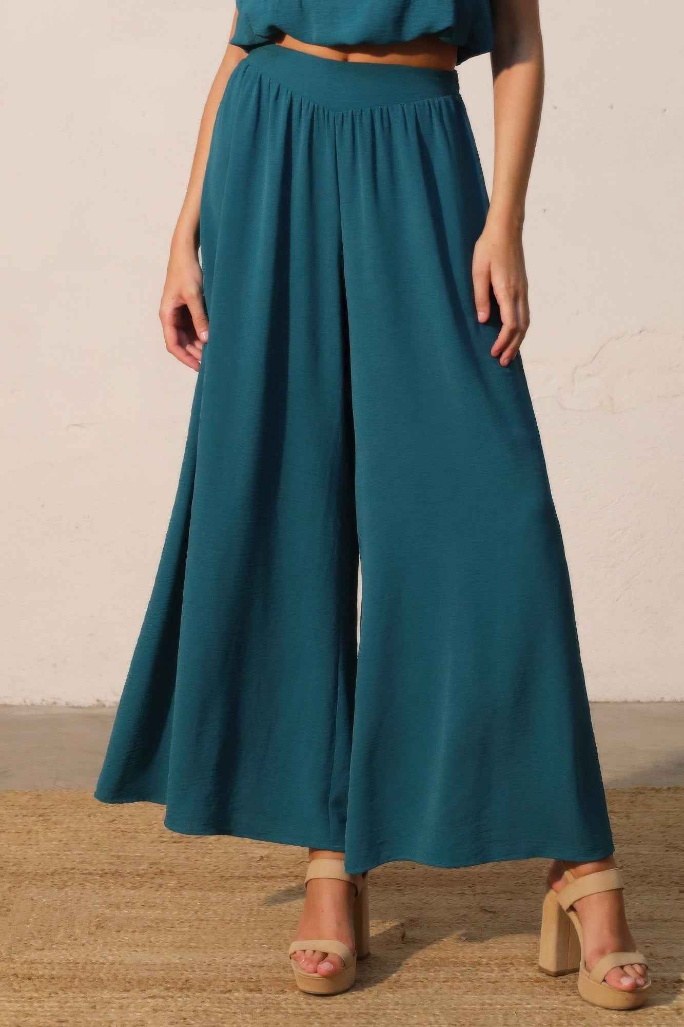 Matte Crepe Wide Leg Swing Pants