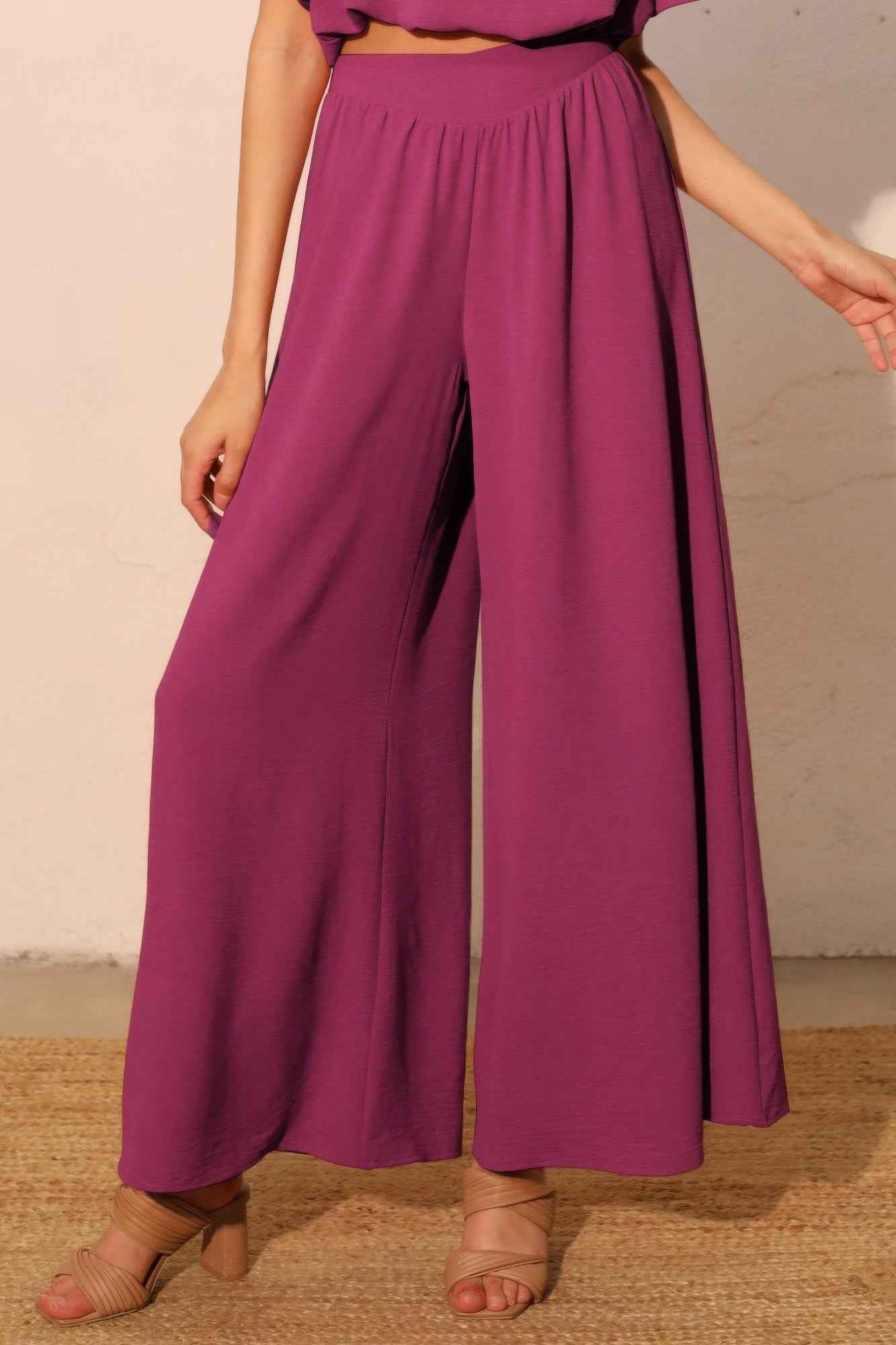 Matte Crepe Wide Leg Swing Pants