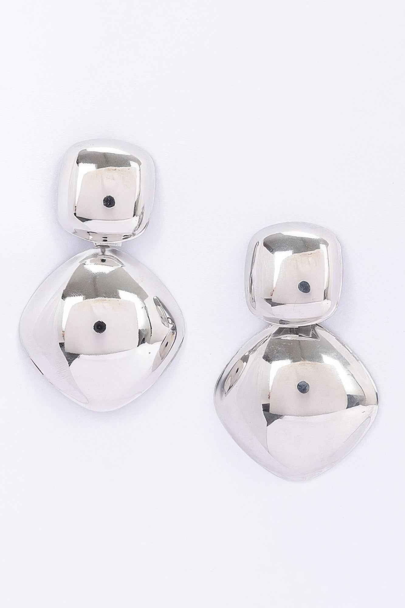 New Arrival – Metal Earring – New Arrival Now Live