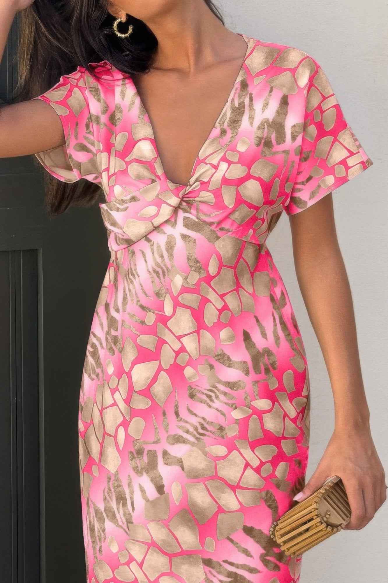 New Arrival – Geometric Print Twist Design Short Sleeve Fit Dress – New Arrival Now Live