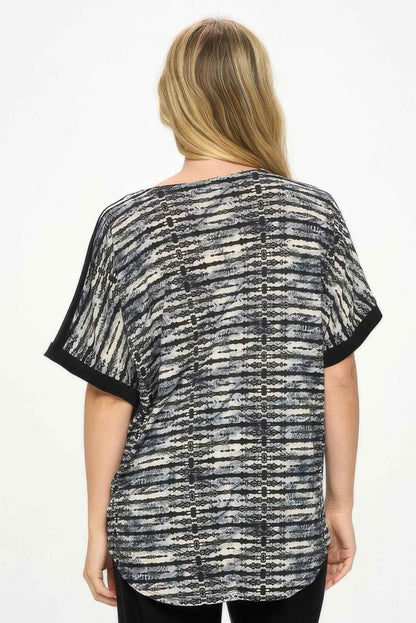 Hit Inbinding Neck Contrast Dolman Sleeve Top