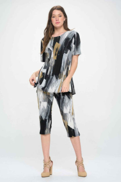 Short Sleeve Top Capri Pants Set