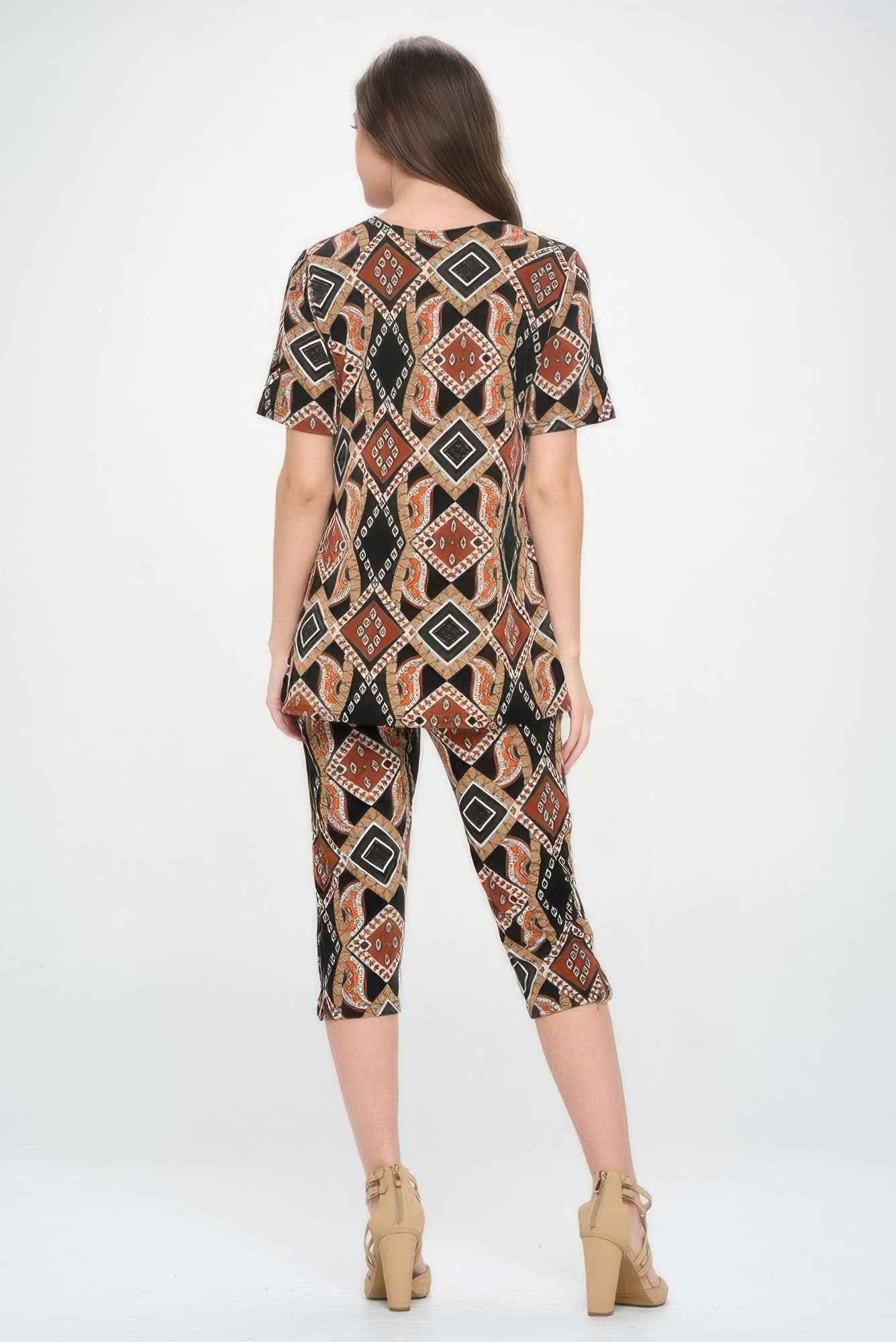 Short Sleeve Top Capri Pants Set