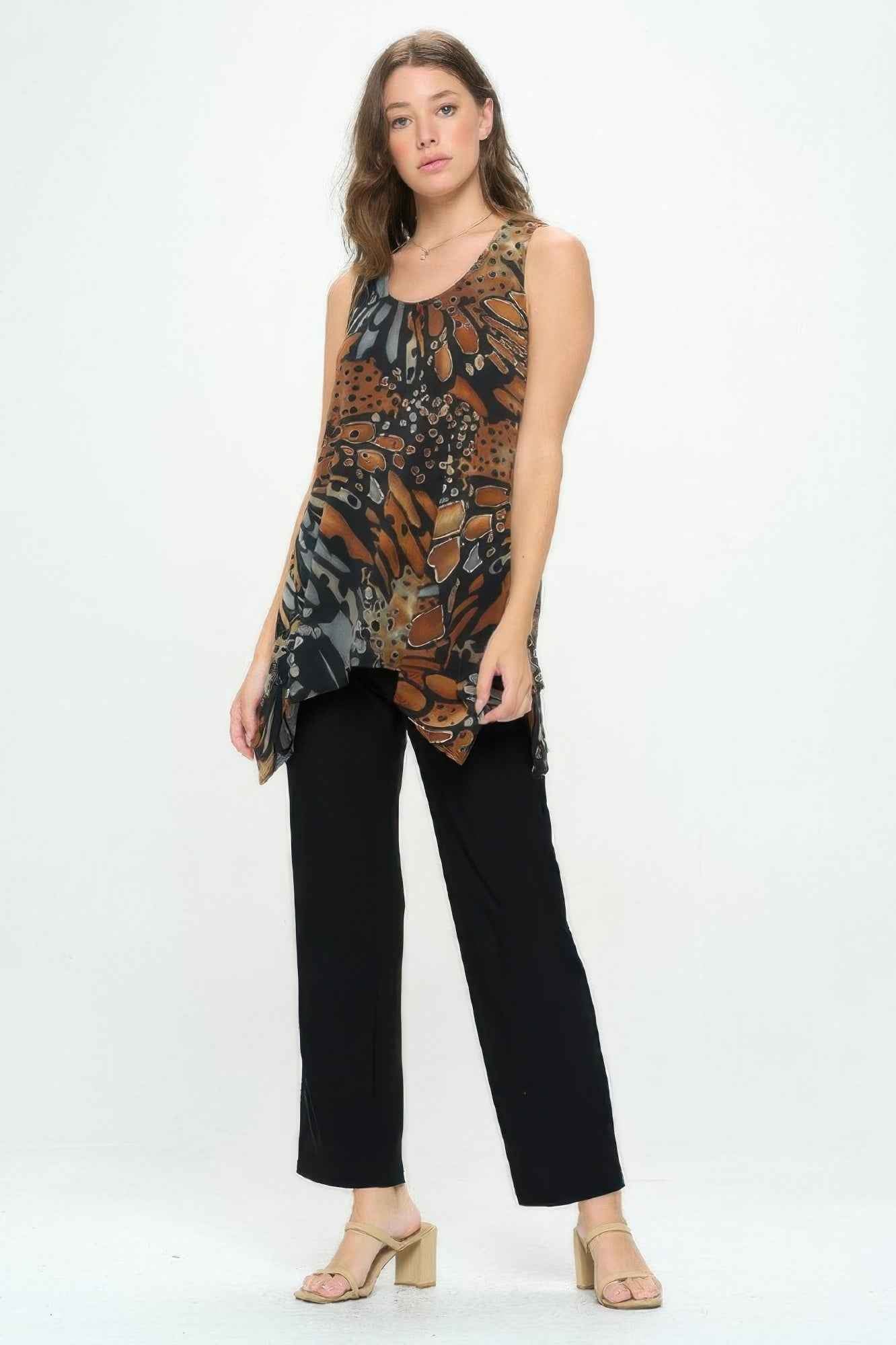 Plus Size Hit Shark Bite Hem Tank